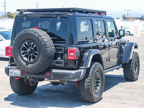 Used 2024 Jeep Wrangler Unlimited Rubicon AWD/4WD image 10