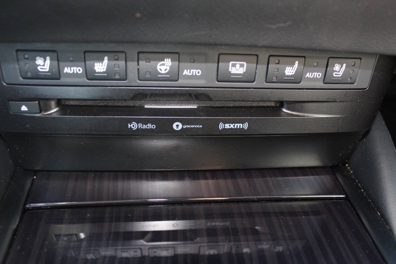 Used 2020 Lexus ES 300h w/ Accessory Package 2 FWD image 15