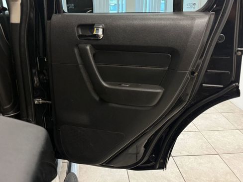 Used 2006 HUMMER H3 AWD/4WD image 19