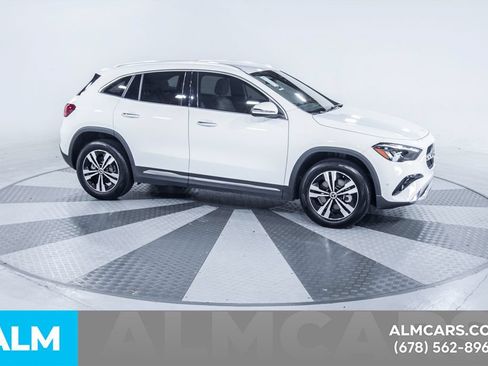Used 2024 Mercedes-Benz GLA 250 image 13