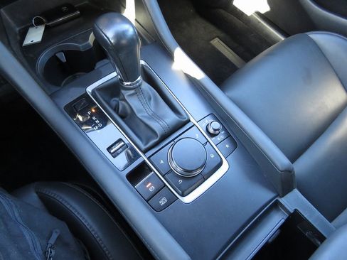 Used 2020 MAZDA MAZDA3 Sedan w/ Select Package image 24