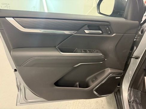 New 2026 GMC Acadia Elevation w/ LPO, Floor Liner Package image 14