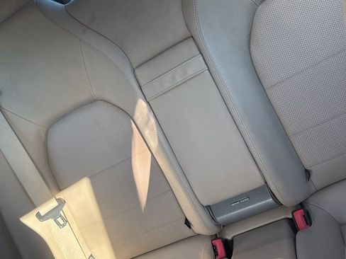 Used 2014 Mercedes-Benz E 350 Cabriolet image 7