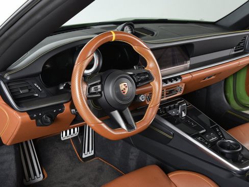 Used 2022 Porsche 911 Turbo S AWD/4WD image 4