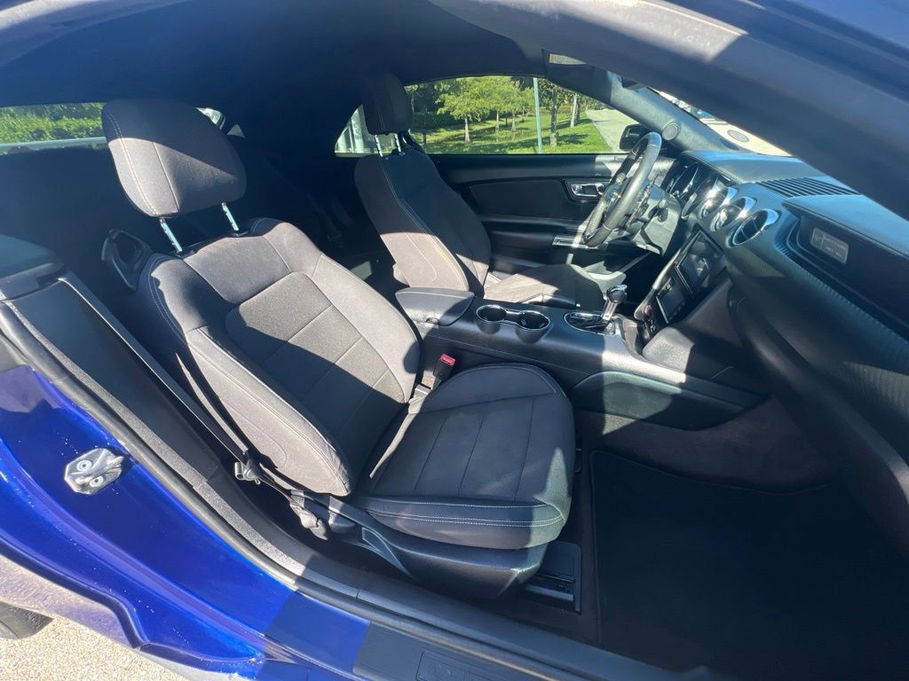 Used 2016 Ford Mustang Convertible w/ Equipment Group 051A RWD image 16