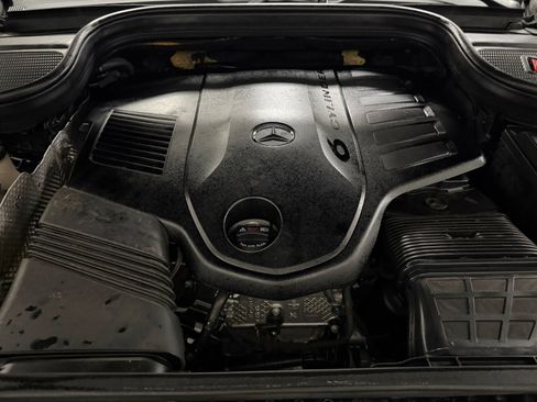 Used 2023 Mercedes-Benz GLS 450 4MATIC image 43