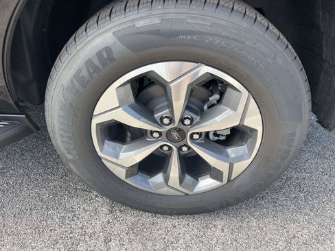 New 2027 Ford Expedition Active RWD image 5
