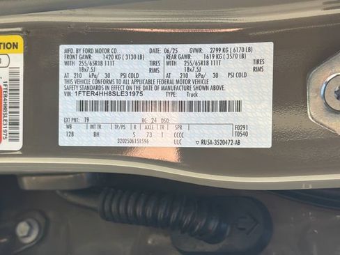 Used 2025 Ford Ranger XLT w/ Black Appearance Package AWD/4WD image 42