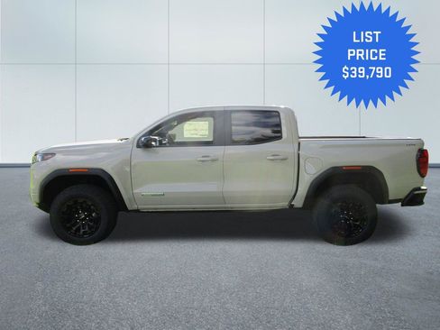 New 2026 GMC Canyon Elevation AWD/4WD image 3