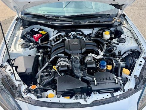 Used 2024 Toyota GR86 RWD image 26