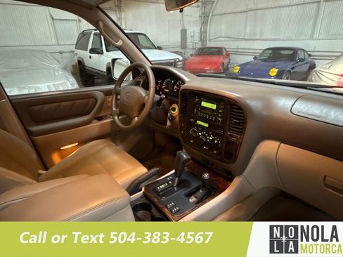 Used 1999 Toyota Land Cruiser image 30