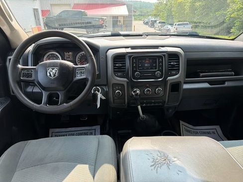 Used 2015 RAM 3500 Tradesman w/ Chrome Appearance Group AWD/4WD image 13