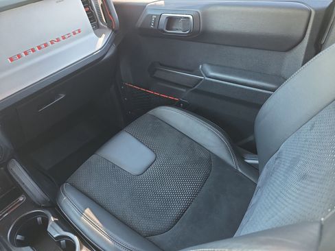 Certified 2022 Ford Bronco Raptor image 45