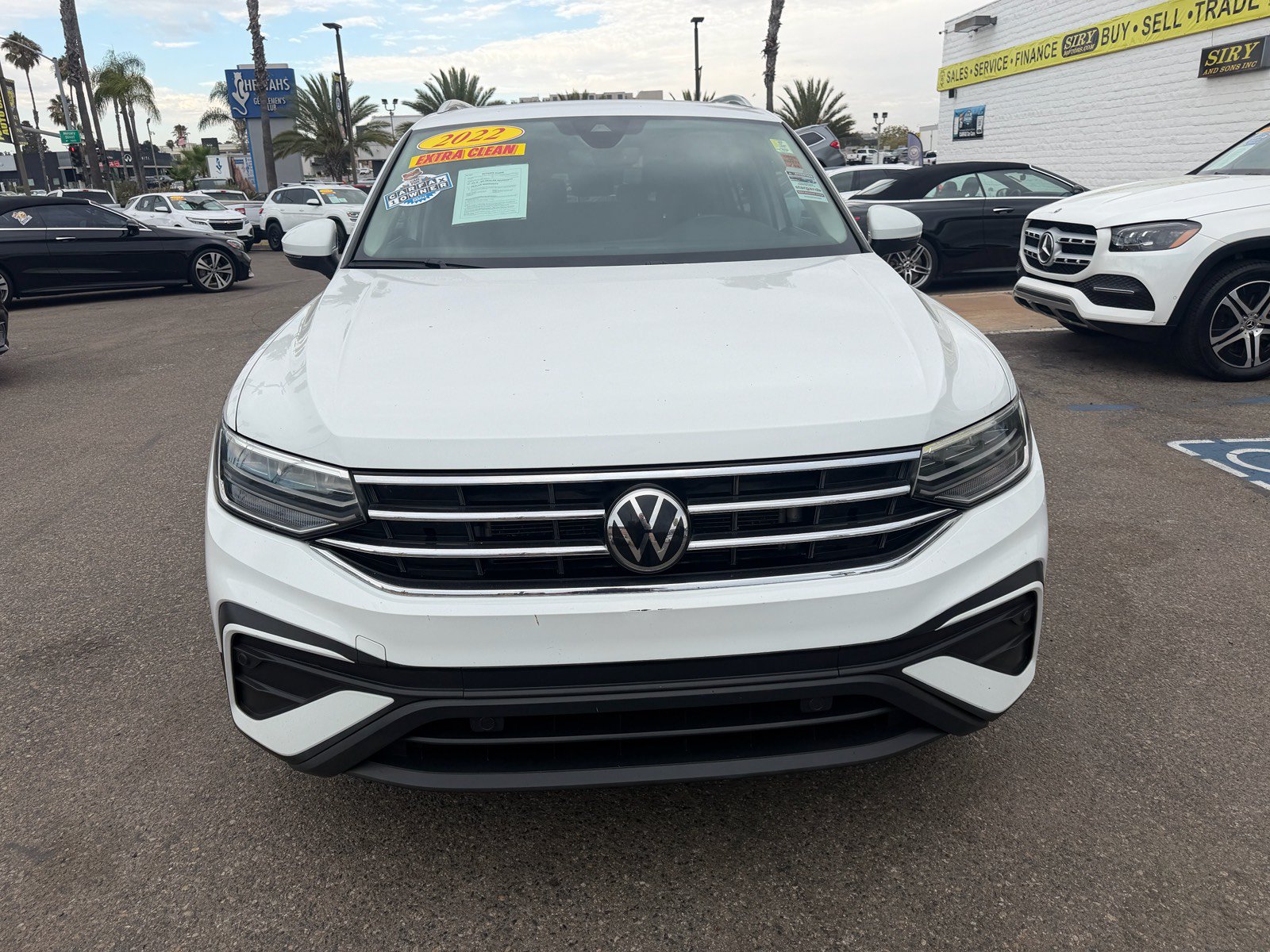 Used 2022 Volkswagen Tiguan SE FWD image 8