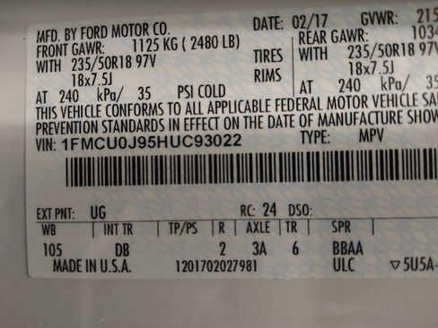 Used 2017 Ford Escape Titanium FWD image 33