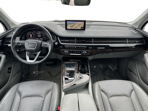 Used 2017 Audi Q7 3.0T Prestige w/ Prestige Package image 33