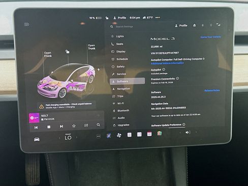 Used 2023 Tesla Model 3 Standard Range image 37