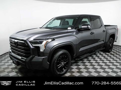 Used 2023 Toyota Tundra SR5 w/ SR5 Convenience Package AWD/4WD image 24
