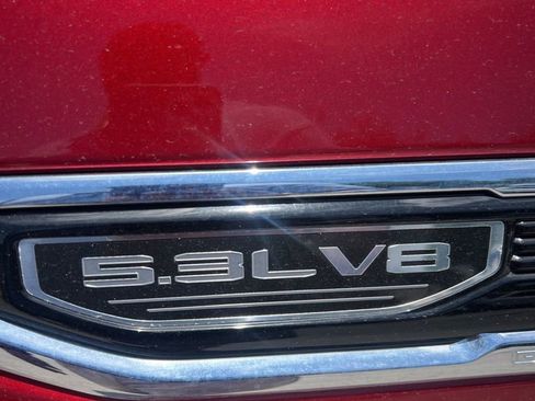 Used 2023 GMC Sierra 1500 SLT w/ SLT Premium Package RWD image 10