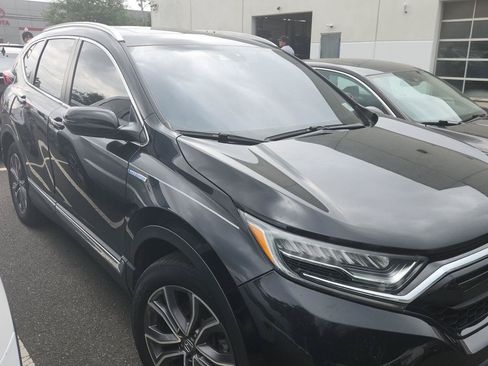 Used 2021 Honda CR-V Touring image 2