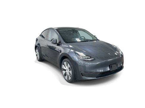 Certified 2023 Tesla Model Y AWD image 8