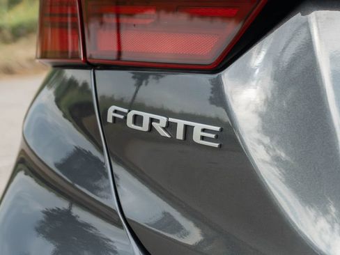 Used 2024 Kia Forte GT FWD image 8