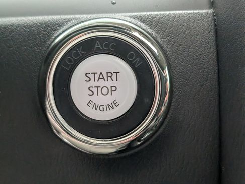 Used 2022 Nissan Armada Platinum w/ Captain's Chairs Package image 29