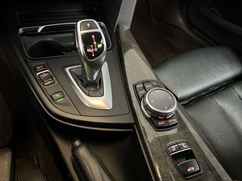 Used 2016 BMW 435i xDrive Convertible image 16