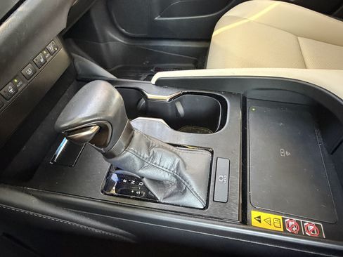 Certified 2023 Lexus ES 350 w/ Premium Package FWD image 28