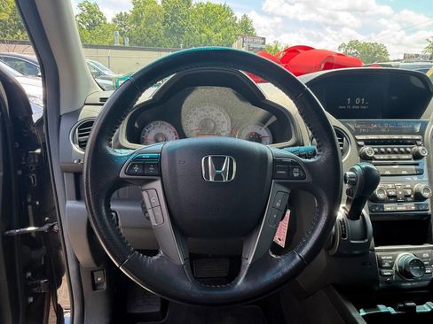 Used 2012 Honda Pilot Touring image 12