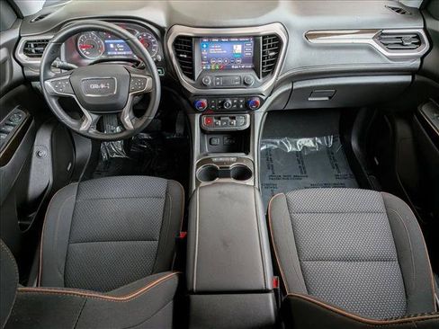 Used 2023 GMC Acadia AT4 image 18