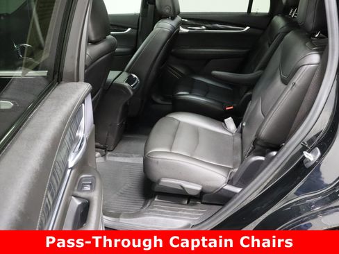 Used 2022 Cadillac XT6 Premium Luxury w/ Technology Package image 33