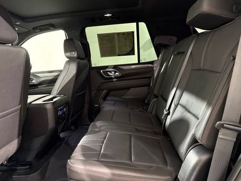 Used 2023 Chevrolet Tahoe RST AWD/4WD image 16