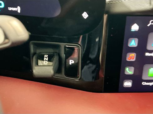 Used 2020 Porsche Taycan Turbo image 13