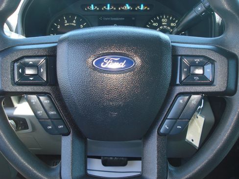 Used 2018 Ford F150 XL w/ Equipment Group 101A Mid AWD/4WD image 33