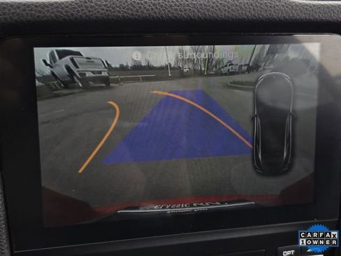 Used 2025 Porsche 718 Cayman w/ Premium Package image 18