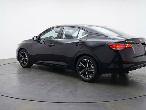 Used 2025 Nissan Sentra SV FWD image 6