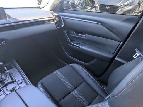 Used 2025 MAZDA CX-50 AWD 2.5 S w/ Preferred Package image 16