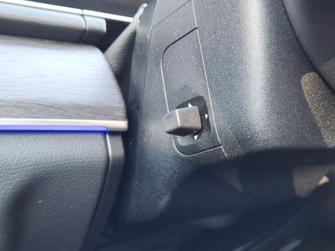 Used 2020 Mercedes-Benz GLE 450 4MATIC image 27