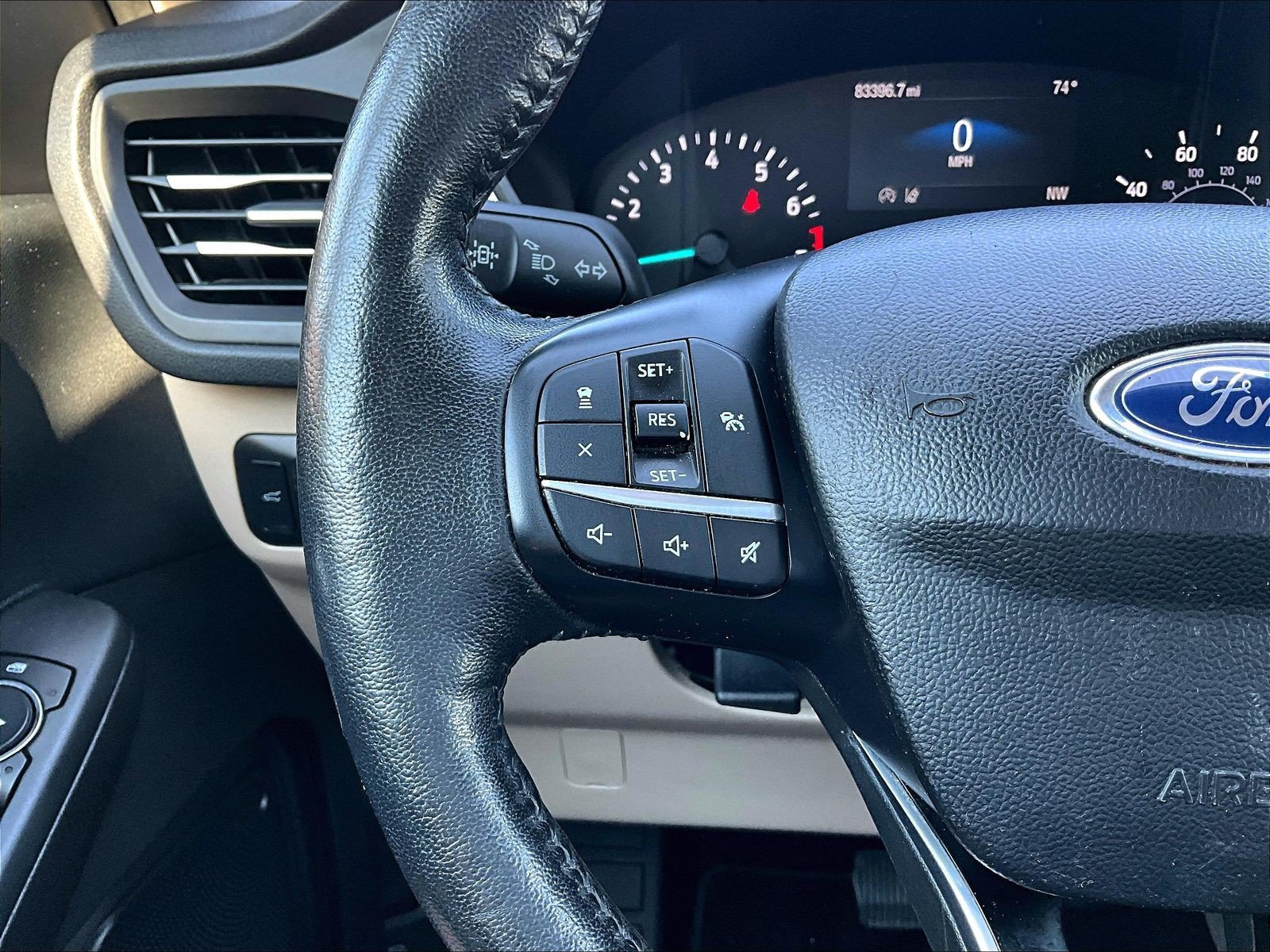 Used 2020 Ford Escape SEL AWD/4WD image 11