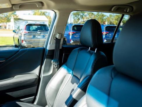 Used 2022 Subaru Outback Limited image 34