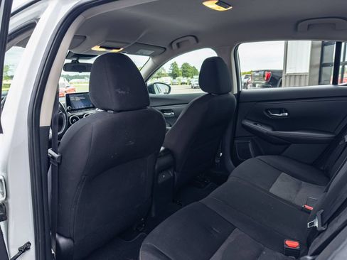 Used 2022 Nissan Sentra SR w/ Midnight Edition FWD image 8