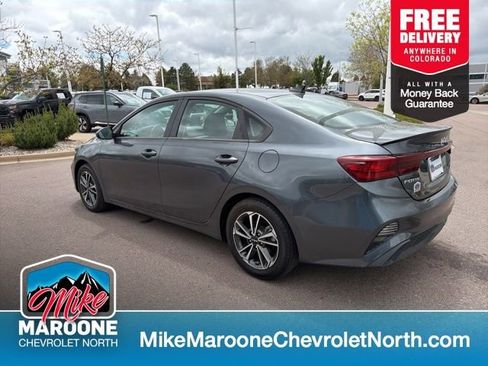 Used 2022 Kia Forte LXS FWD image 4