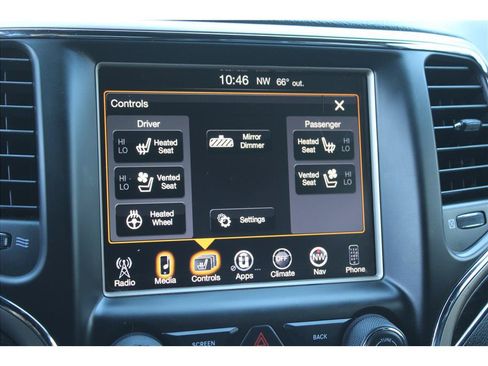 Used 2015 Jeep Grand Cherokee Limited w/ Luxury Group II AWD/4WD image 27