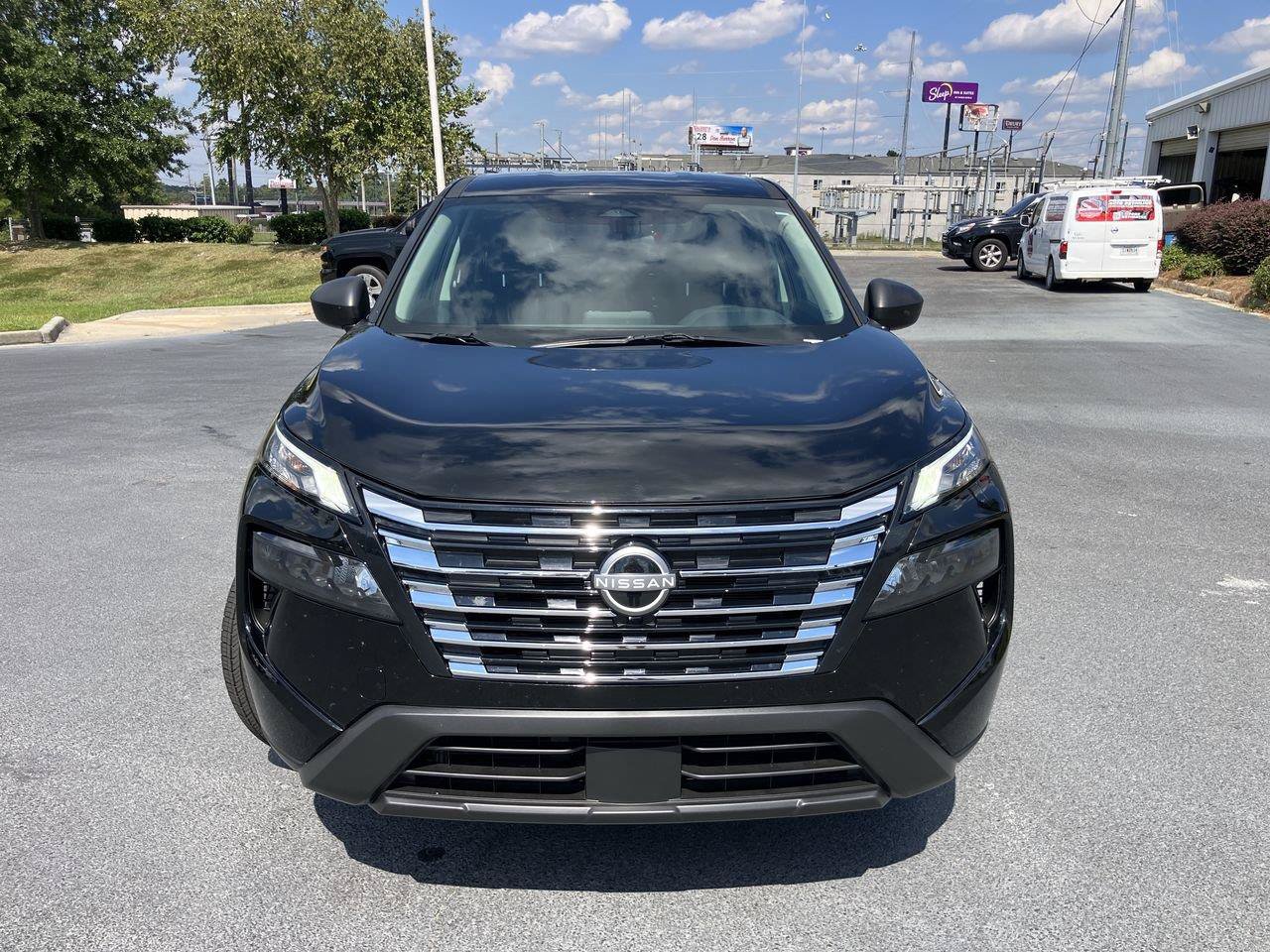 Used 2026 Nissan Rogue S FWD image 8