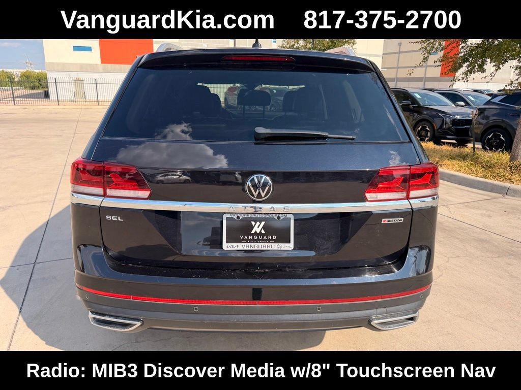 Used 2022 Volkswagen Atlas SEL AWD/4WD image 3