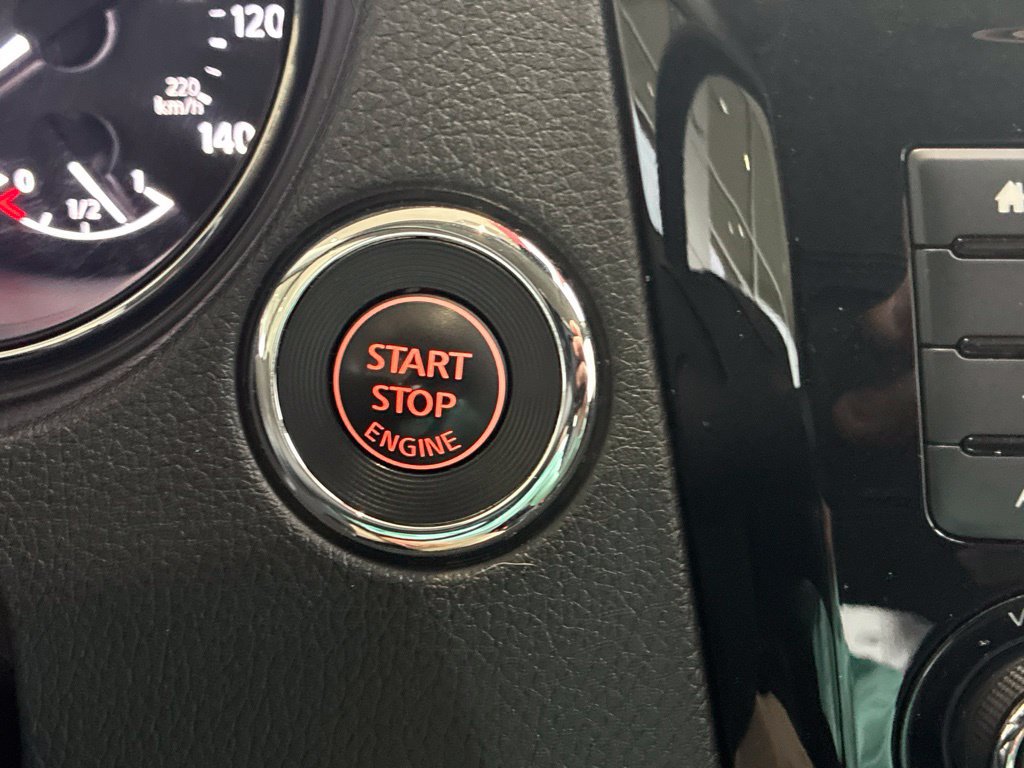 Used 2020 Nissan Rogue SV w/ Premium Package AWD/4WD image 33