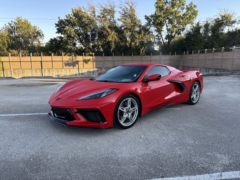 Used 2023 Chevrolet Corvette Stingray Premium Conv w/ Z51 Performance Package image 7