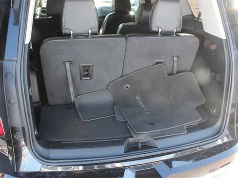 Used 2021 GMC Acadia Denali w/ Denali Ultimate Package image 32