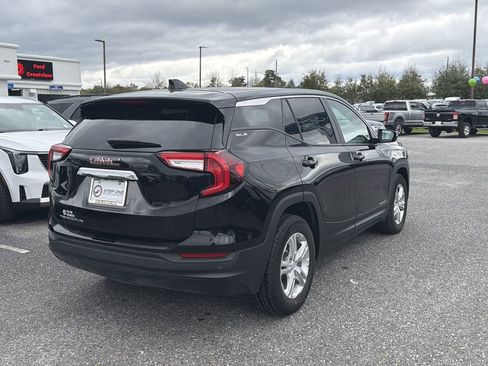Used 2024 GMC Terrain SLE w/ LPO, Floor Liner Package image 5